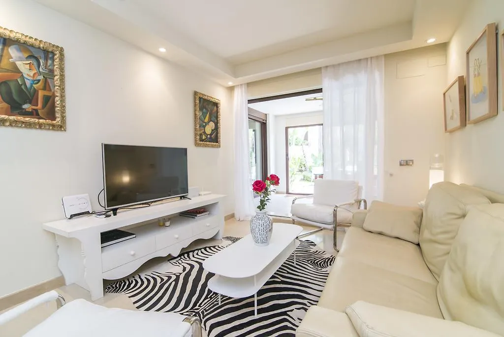 Apartament Retreat In La Medina Marbella 0*,  Hiszpania